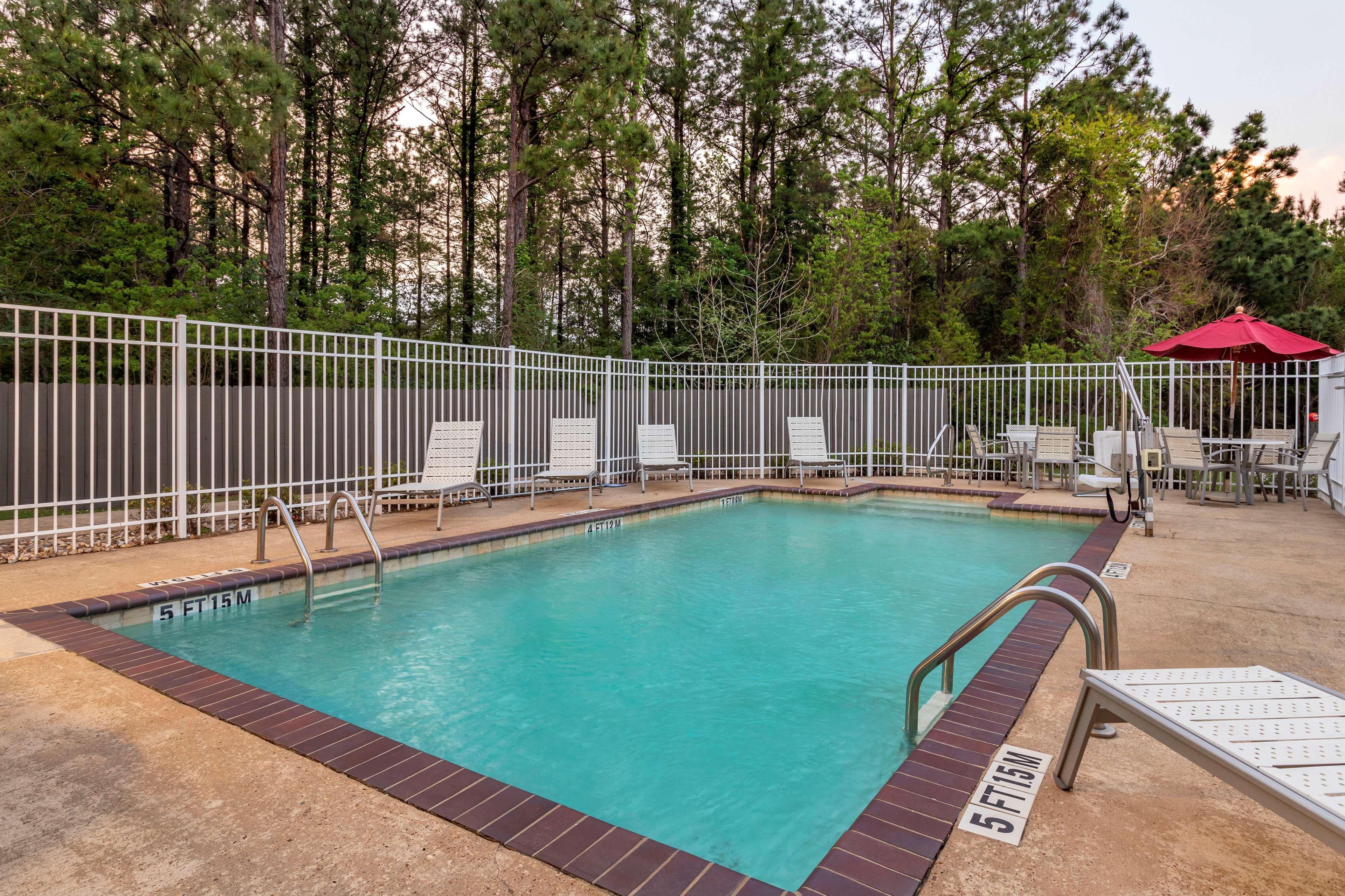 Best Western Oakdale Inn Exterior photo